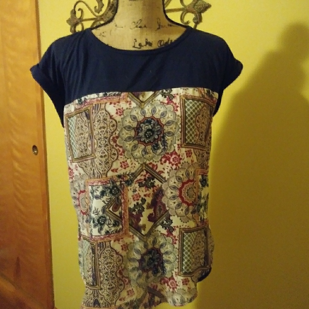 Juniors top